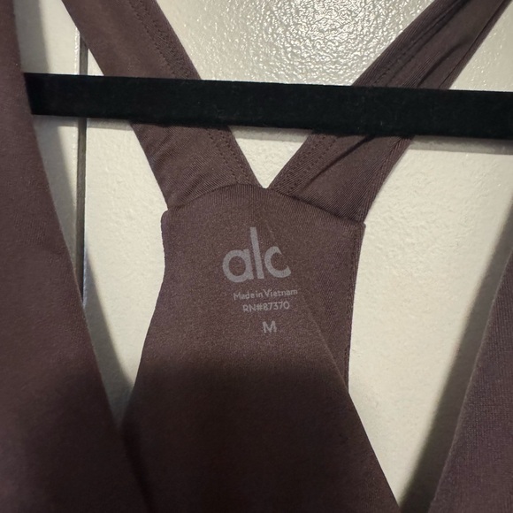 Alo Tank - Picture 3 of 5